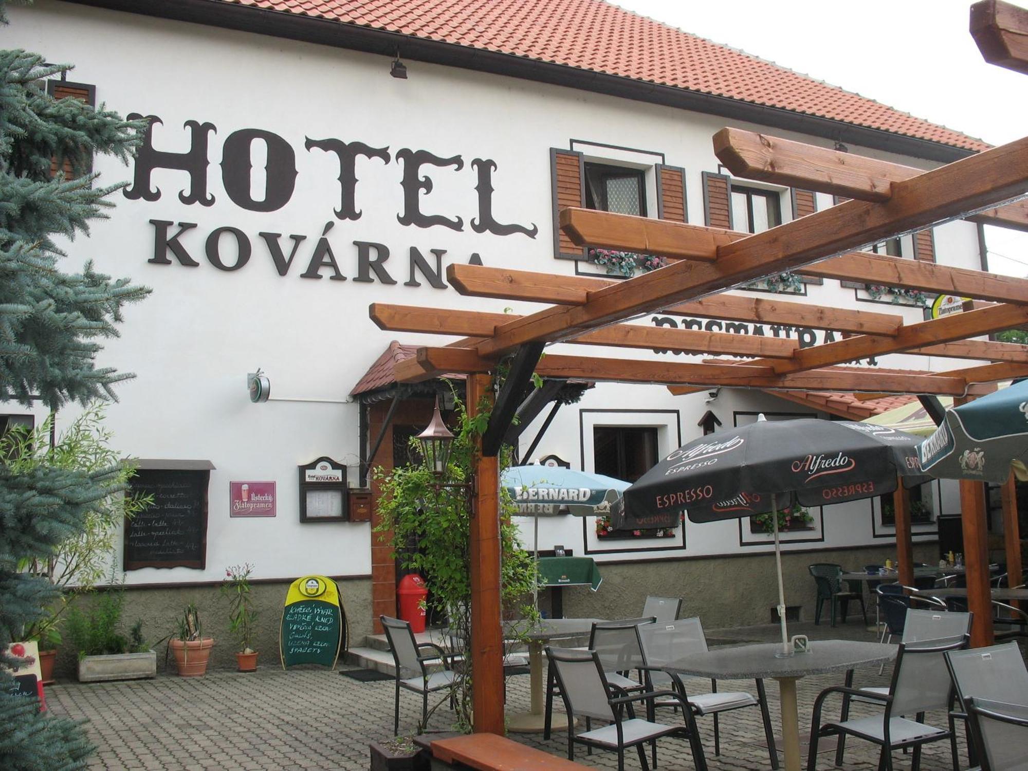 Hotel Kovarna Decin Zewnętrze zdjęcie