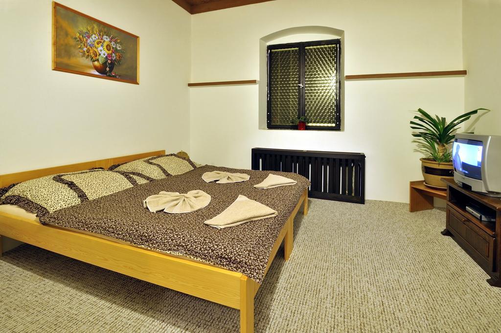 Hotel Kovarna Decin Pokój zdjęcie