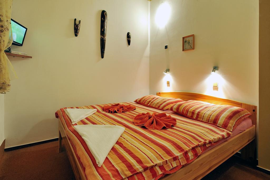 Hotel Kovarna Decin Zewnętrze zdjęcie
