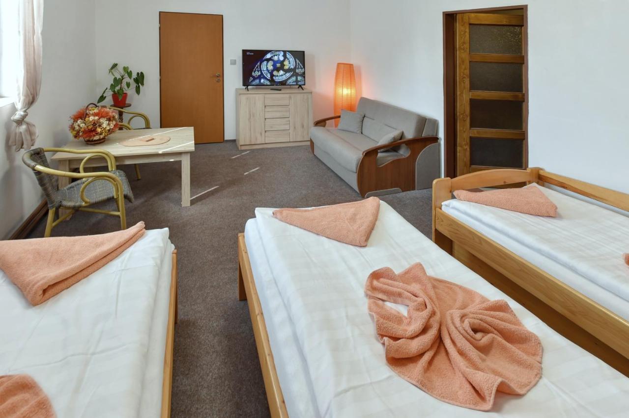 Hotel Kovarna Decin Zewnętrze zdjęcie